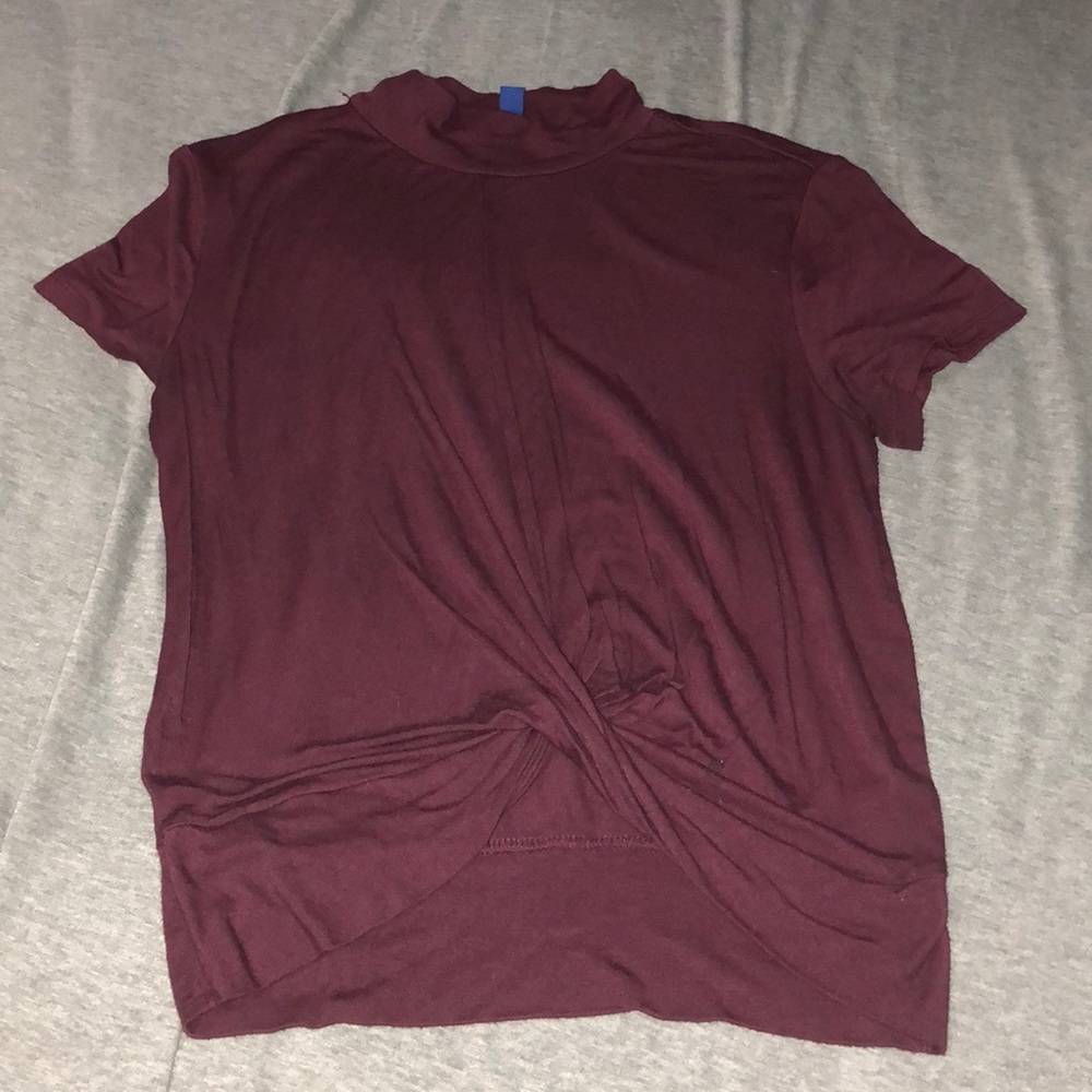 Knot crop top